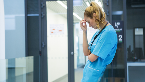 Garantías del Principio Tuitivo en la jornada de trabajo de los profesionales del Servicio Social Obligatorio en el año rural